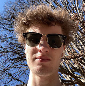 Meet your Posher, Christopher